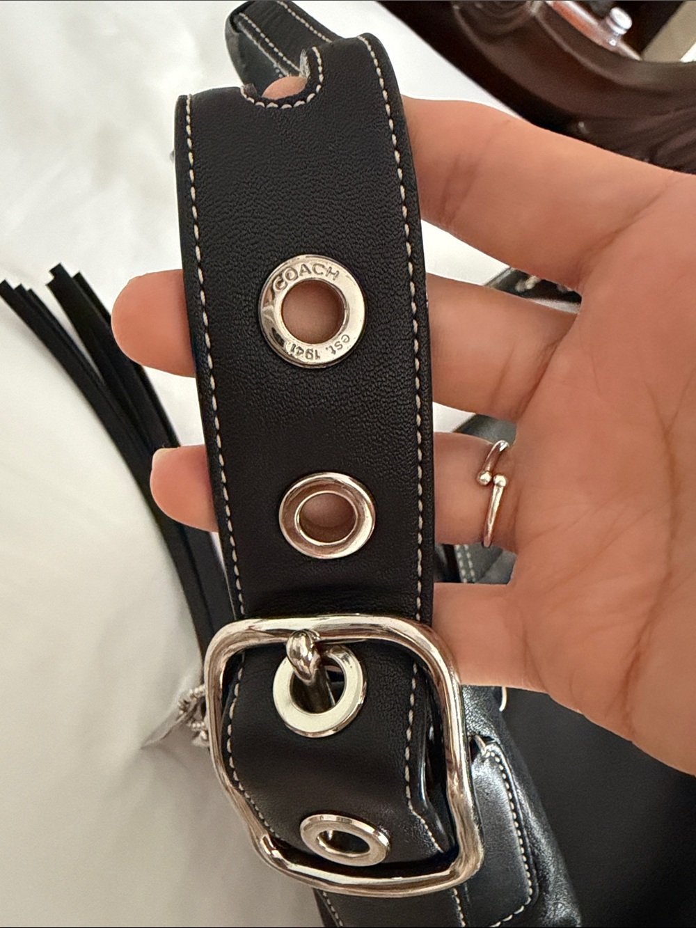 Coach Black Leather Shoulder Hobo with Silver Hardware vintage - Picture 7 of 9